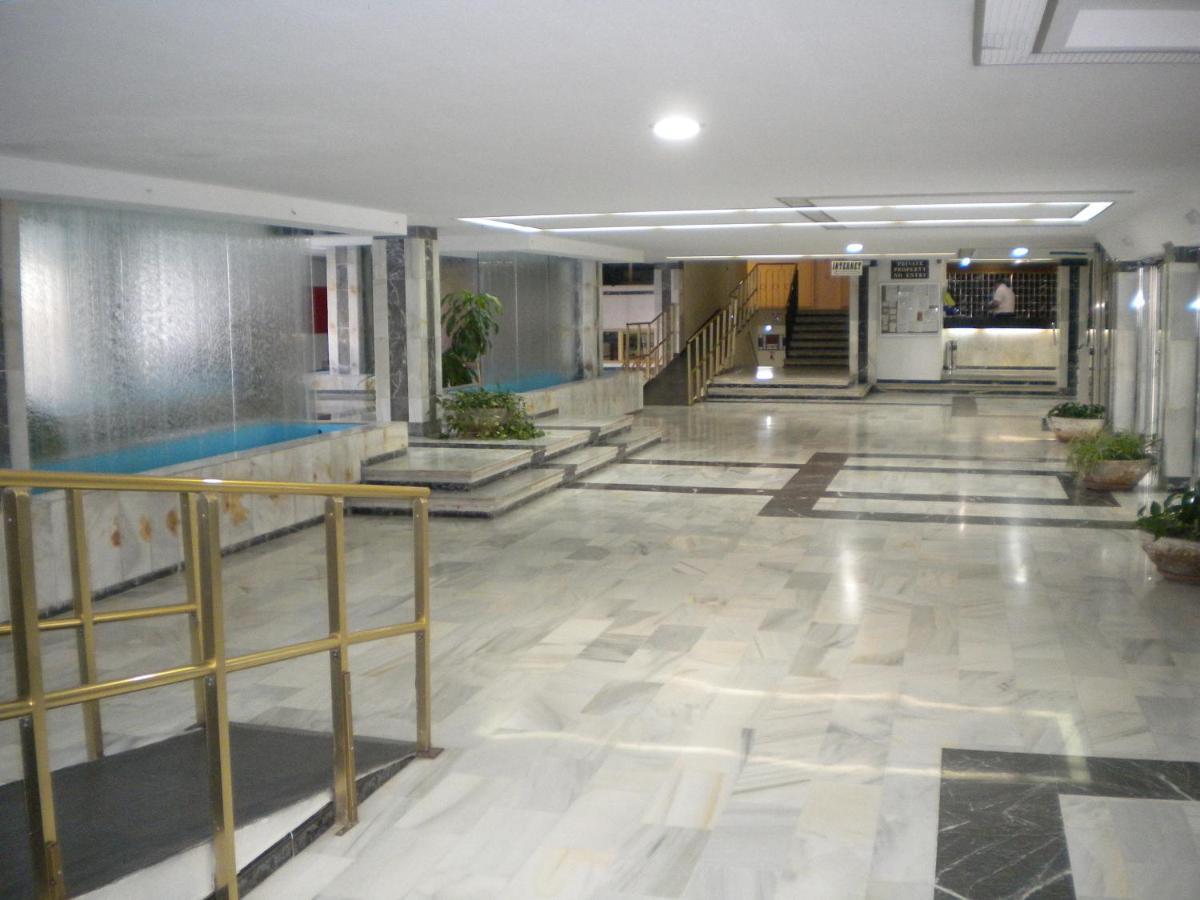 Jupiter Apartment Sea, Pools View Benalmádena Exteriör bild